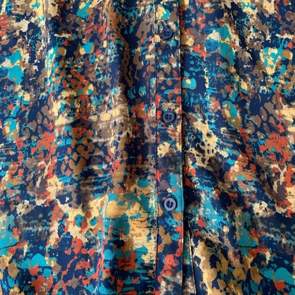 Christopher & Banks • patterened button down top - Picture 5 of 8